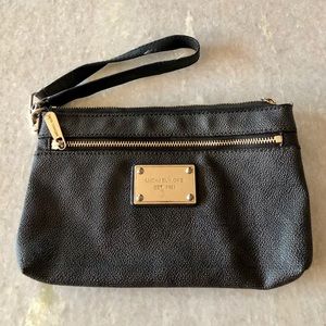 Michael Kors wristlet